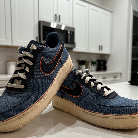 Nike Shoes - (RARE) Nike Air Force 1’s!!! Size: 7